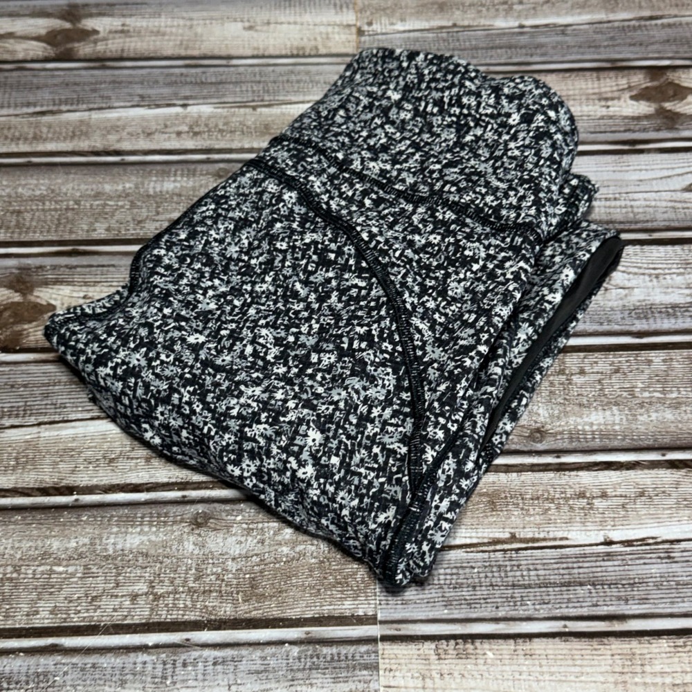 Lululemon Align‎ High Rise Floral Print Leggings Size 6 Black White Mesh